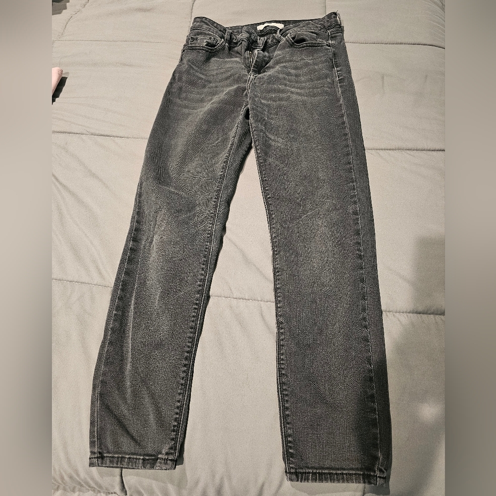 Hidden Black Jeans